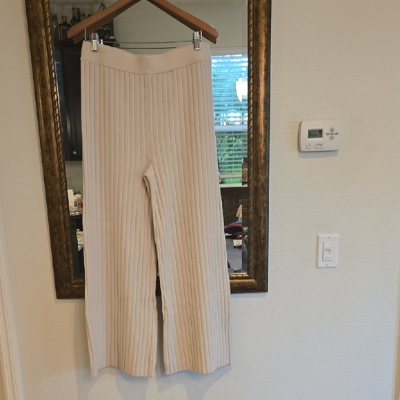 Sincerely Jules Cozy Warm Ribbed Knit Wide Leg Pants Set - Picture 5 of 5